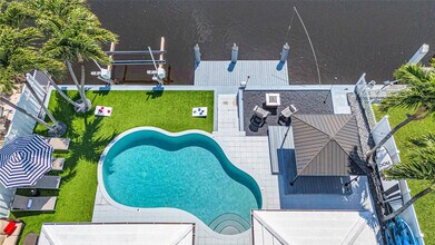 1300 Mango Isle in Fort Lauderdale, FL - Building Photo - Building Photo