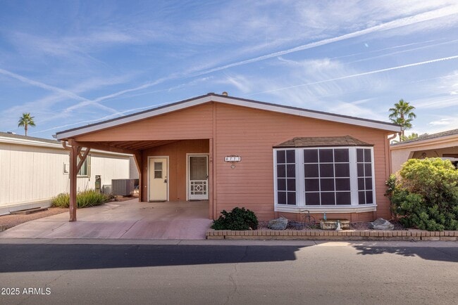 6113 S Cypress Point Dr in Chandler, AZ - Building Photo - Building Photo