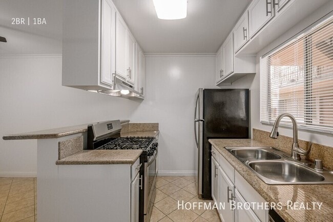 4000 Sequoia St, Unit 6 in Los Angeles, CA - Building Photo - Building Photo