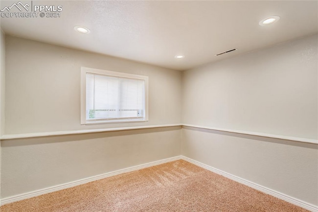 property at 3108 Moonbeam Cir S