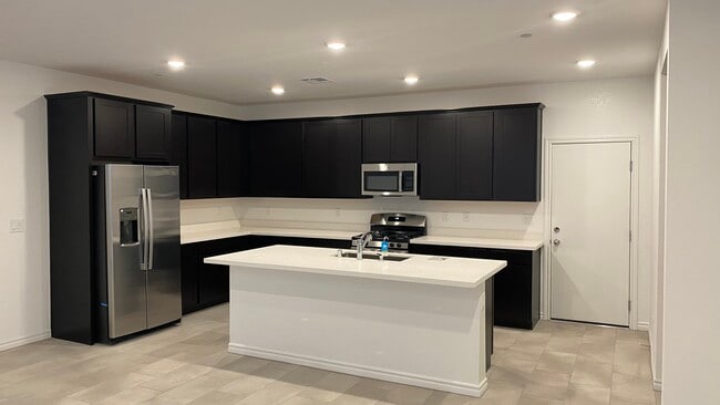 property at 1538 Eliana Xing Pl