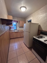 10523 Olivet Ave in Cleveland, OH - Foto de edificio - Building Photo