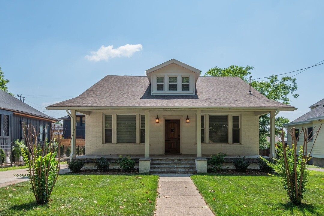 1808 Beech Ave in Nashville, TN - Building Photo