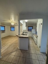 422 W Franklin Ave in El Segundo, CA - Building Photo - Building Photo