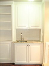 6627 Valleyside Rd in Austin, TX - Building Photo - Building Photo