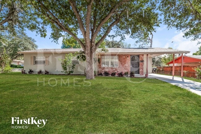 property at 3639 Shalimar Ct