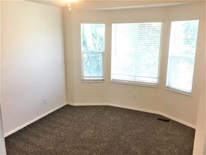 56 S 350 W in Clearfield, UT - Building Photo - Building Photo