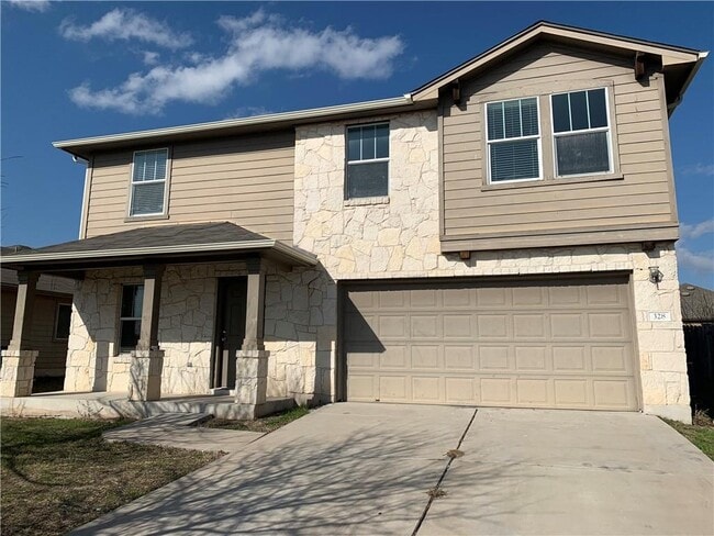 328 Almquist St in Hutto, TX - Building Photo - Building Photo