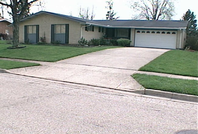 property at 121 Blairwood Dr