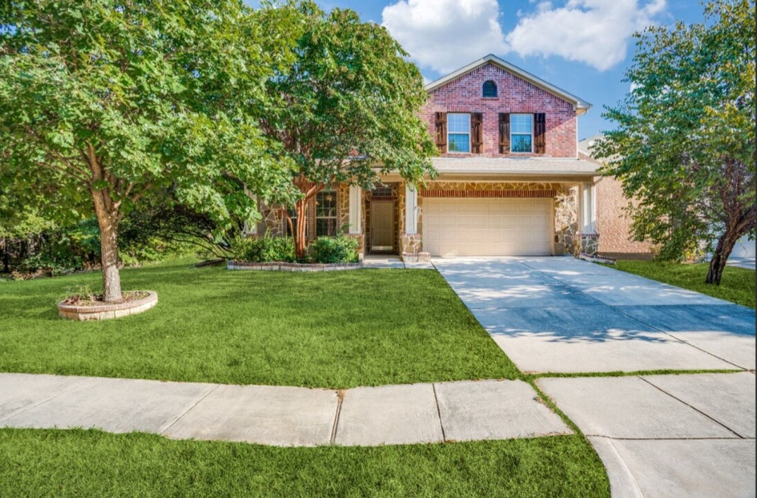 5112 Rustic Ridge Dr in McKinney, TX - Foto de edificio