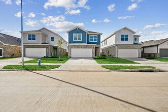 Sycamore Heights in Spring, TX - Building Photo - Building Photo