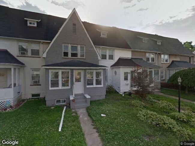 property at 14 Eastship Rd