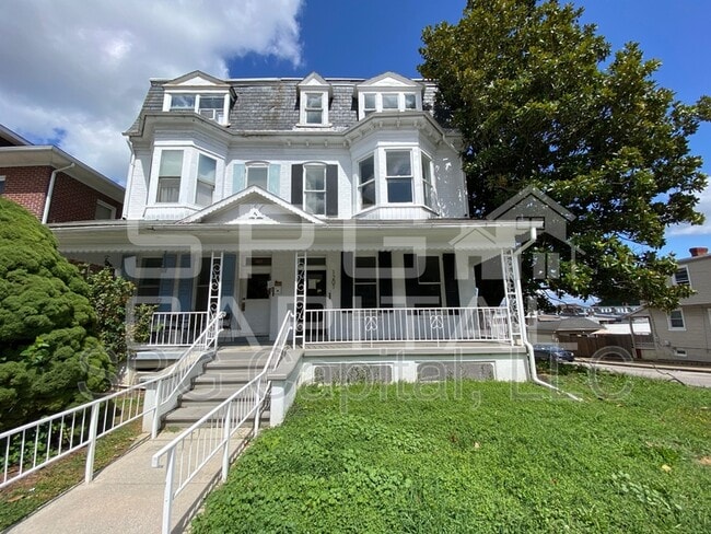 property at 1201 W Princess St