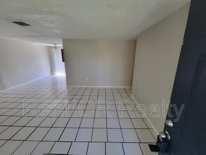 7122 Green St in New Port Richey, FL - Building Photo - Building Photo
