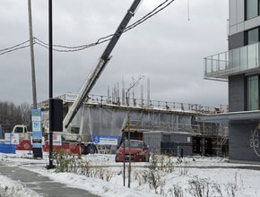 Square Equinox 2 in Pointe-claire, QC - Building Photo - Building Photo