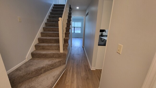 14038 Dornoch St in Grandview, MO - Building Photo - Building Photo