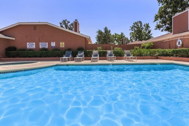 Countryside Villas in Hesperia, CA - Building Photo - Building Photo