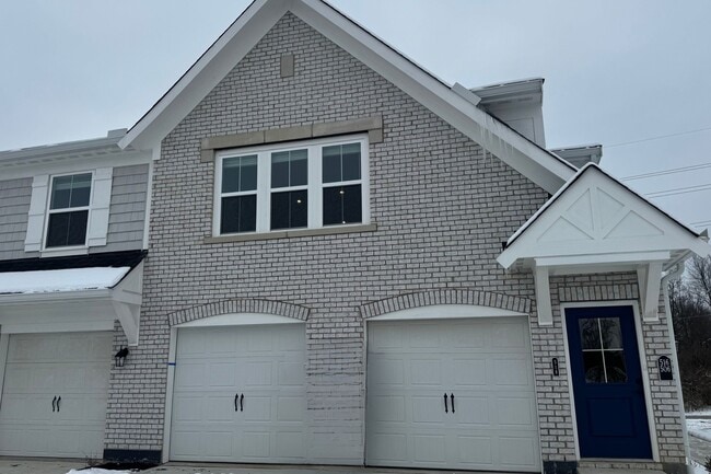 property at 518 Glenhaven Wy