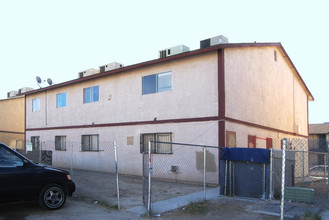 Puebla Estates in Las Vegas, NV - Foto de edificio - Building Photo