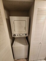 11810 SW 80th St, Unit 216 in Miami, FL - Building Photo