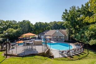 The Trails in Nashville, TN - Building Photo