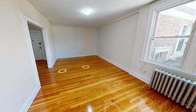 1634 Commonwealth Ave, Unit #22 in Boston, MA - Building Photo - Building Photo