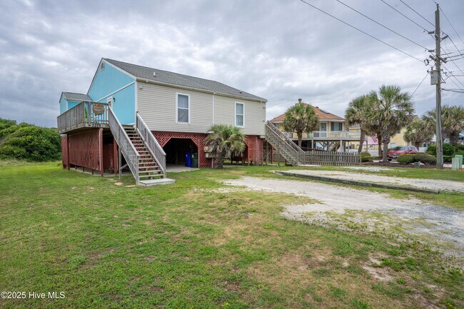 2271 New River Inlet Rd in North Topsail Beach, NC - Building Photo - Building Photo