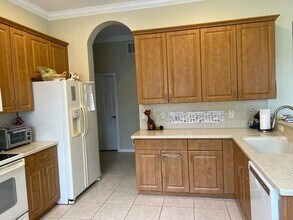 2427 Caledonian St in Clermont, FL - Building Photo - Building Photo