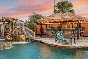 3029 Bering Dr in Houston, TX - Building Photo