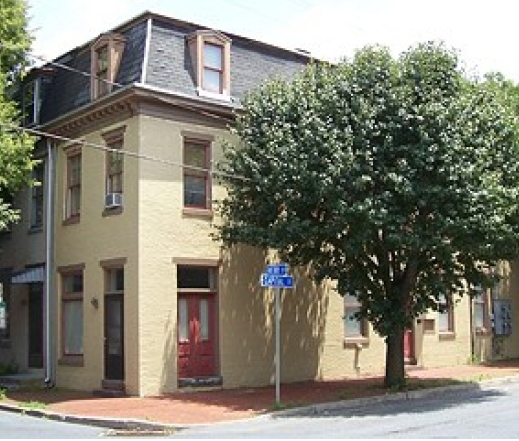 401 Herr St in Harrisburg, PA - Building Photo