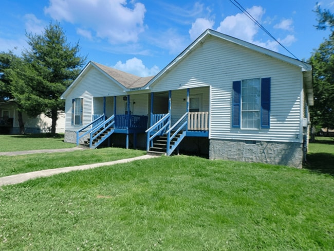 137 Dogwood Pointe Dr