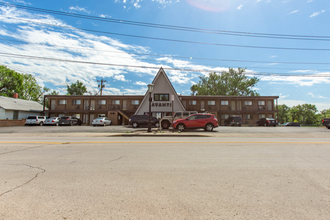 102 N Maple Ave in Rapid City, SD - Building Photo - Building Photo