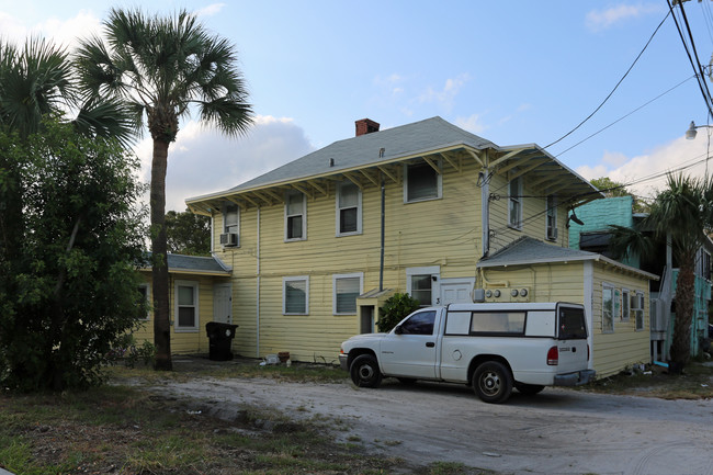 225 N H St in Lake Worth, FL - Building Photo - Building Photo