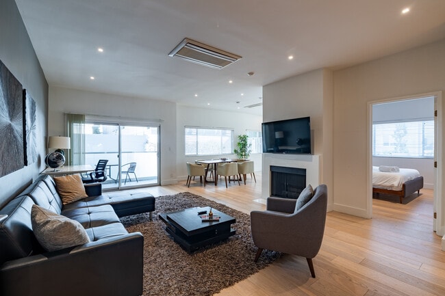 Thayer Avenue Apartments