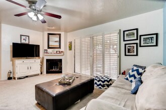 2935 N 68th St, Unit 111 in Scottsdale, AZ - Building Photo - Building Photo