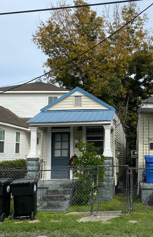 property at 7437 Garfield St