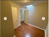 2617 Boone St photo'