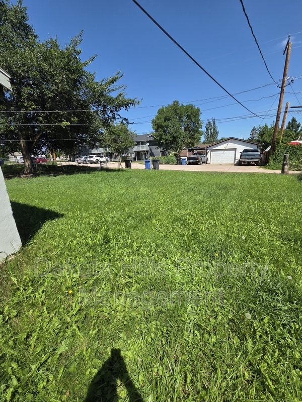 136 St Anne St in Rapid City, SD - Building Photo - Building Photo
