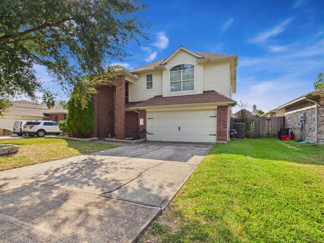 5930 Cypresswood Green Dr in Spring, TX - Foto de edificio - Building Photo