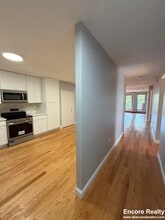 1850 Beacon St, Unit 304 in Brookline, MA - Building Photo - Building Photo