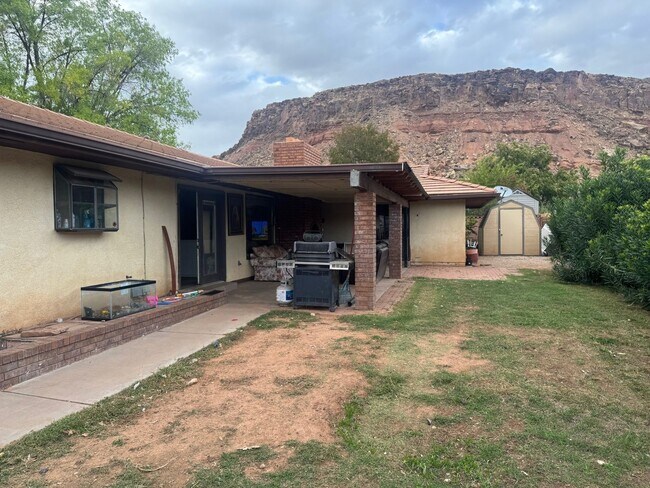 3369 Comanche Rd in Saint George, UT - Building Photo - Building Photo