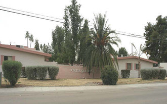 Colter Garden Apartments in Phoenix, AZ - Building Photo