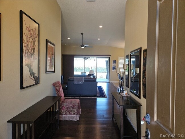 2353 N Mia Point in Lecanto, FL - Building Photo - Building Photo