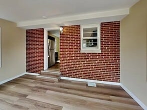 1112 Brookwood St in Bensenville, IL - Building Photo - Building Photo