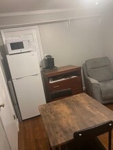 2512 Hickory Ave, Unit Wendy Ferrell in Burlington, NC - Building Photo - Building Photo