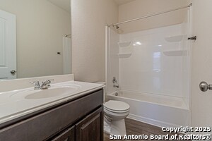 2733 Barkey Spgs in San Antonio, TX - Building Photo - Building Photo