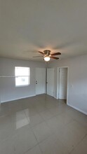 824 NE 7th St in Hallandale Beach, FL - Building Photo - Building Photo