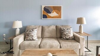 18021 Kingsland Blvd in Houston, TX - Building Photo