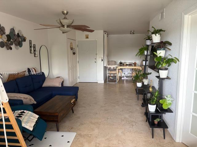 property at 2880 N Oakland Forest Dr