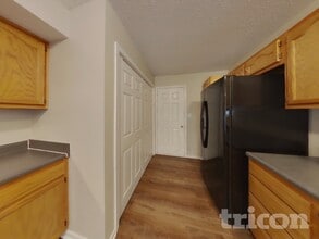 9225 Dry Creek Dr in Indianapolis, IN - Building Photo - Building Photo